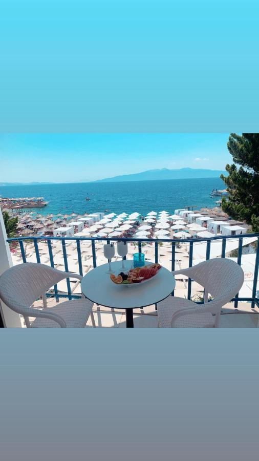 Hotel Cocktail & Dreams -
